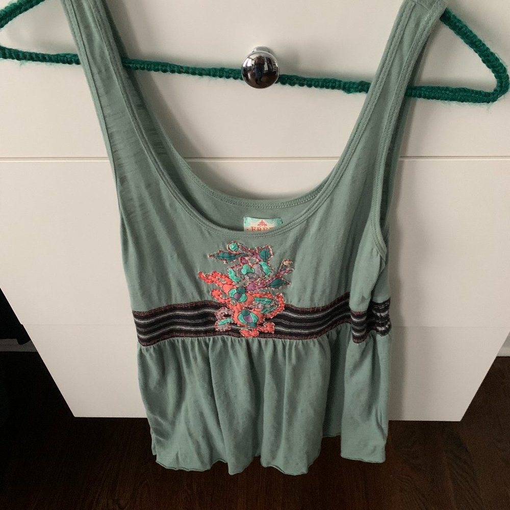 FREE PEOPLE BABYDOLL TANK ***NWOT***